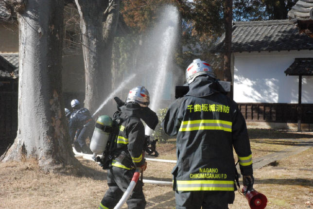 武水別神社神官松田邸で消防訓練　令和５年度　文化財防火デー