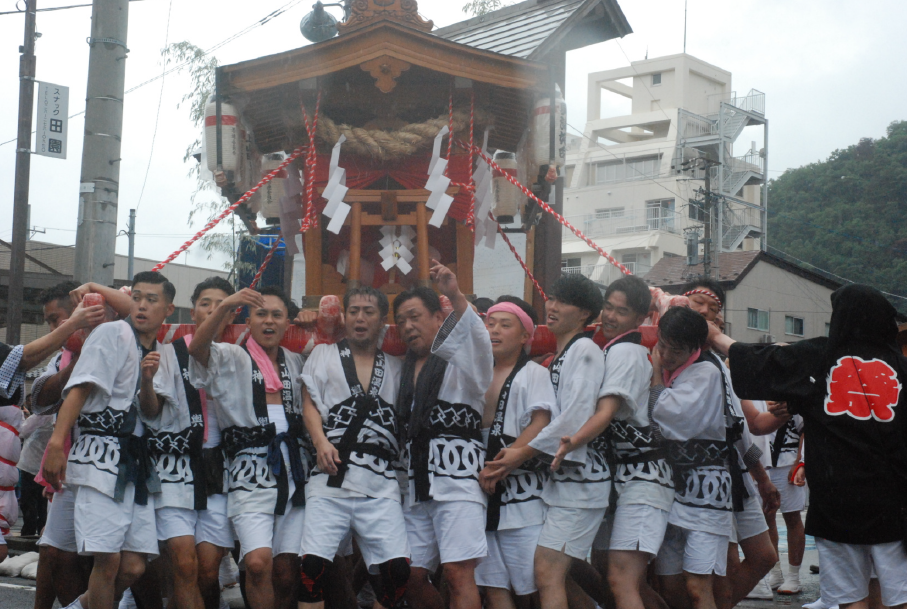 今月のちくま百景　戸倉上山田温泉夏祭り（上山田）