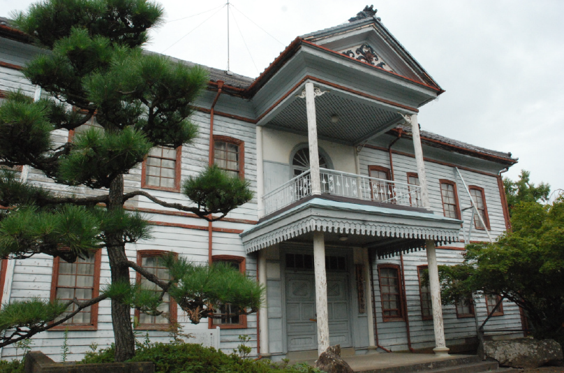 屋代小学校旧本館の保存活用を進める会　千曲市に提案・要望を提出