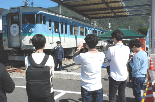 第3回鉄道フェスタ in 万葉超音波温泉　115系電車での出区点検実演と交通同人誌フェスタを同時開催