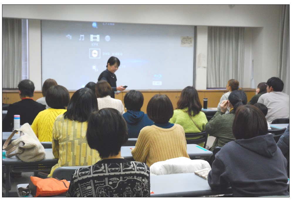 映画「夢みる小学校　完結編」上映会を開催