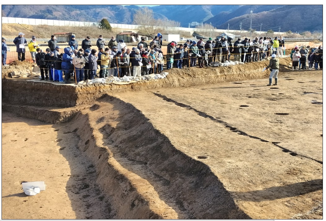 古墳時代の集落跡　屋代遺跡群　発掘調査現場説明会を開催