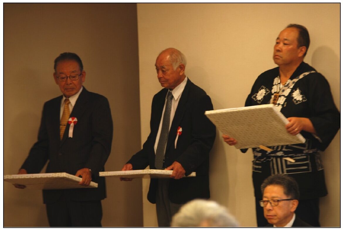 稲荷山神輿会が表彰